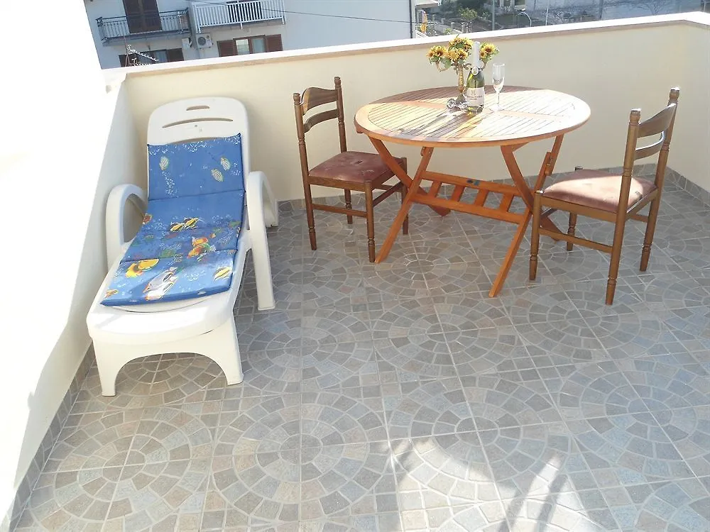 Apartments Slavica Trogir Croatia